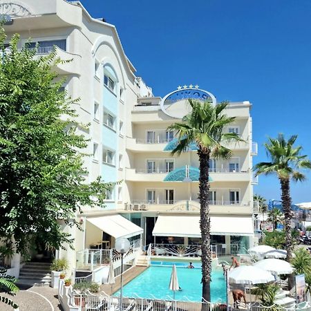 Luxor Beach Boutique Hotel Католика Екстериор снимка